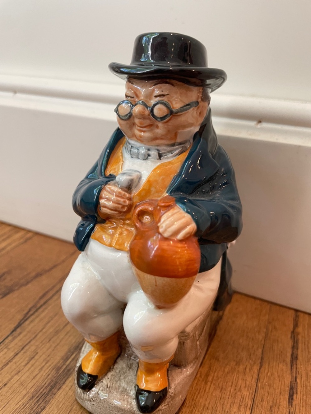 Royal Doulton Vintage Toby Jug Mr Pickwick Dickens Franklin Porcelain 5.5”